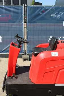 Zit veegmachine 2022  [div] Westfield W-1250 (Schorr) Aufsitzkehrmaschine Neugerät (15)