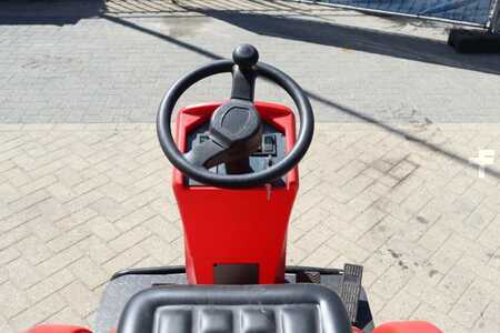 Zit veegmachine 2022  [div] Westfield W-1250 (Schorr) Aufsitzkehrmaschine Neugerät (17)