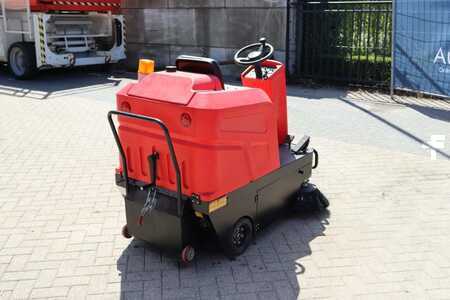 Zit veegmachine 2022  [div] Westfield W-1250 (Schorr) Aufsitzkehrmaschine Neugerät (6)