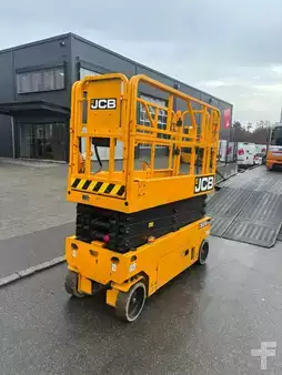 Scherenarbeitsbühne  JCB S2632E (5)