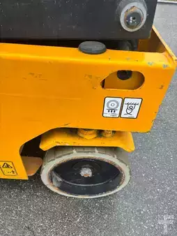 Scherenarbeitsbühne  JCB S2632E (10)