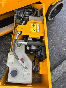 Scherenarbeitsbühne  JCB S2632E (15)