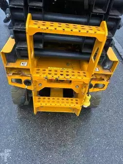 Scherenarbeitsbühne  JCB S2632E (6)