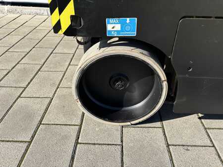 Scherenarbeitsbühne 2017  Airo X14 EW (4)