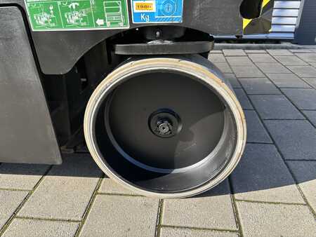 Scherenarbeitsbühne 2017  Airo X14 EW (5)