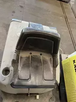 Ride-on fejemaskiner - Nilfisk SR1000S (4)