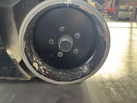 Senkrechtarbeitsbühne  Airo V10E (15)