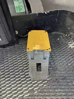 Senkrechtarbeitsbühne  Airo V10E (18)