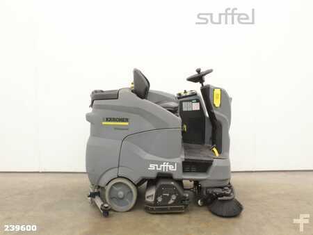 Ride On Vacuum Sweeper 2017  Kärcher B 150 R (4)