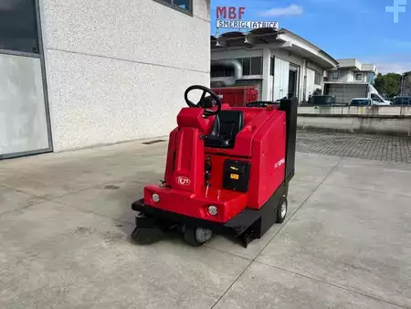 Ride-on fejemaskiner - RCM SUPRA ESA (2)