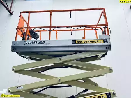 Schaarhoogwerker 2012  JLG 2646 ES (8)