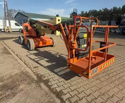 Csukló munka emelvény 2020  JLG E450AJ (2)