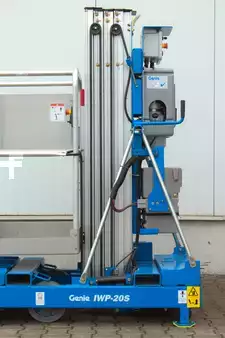 Senkrechtarbeitsbühne 2017  Genie IWP-20S (7)