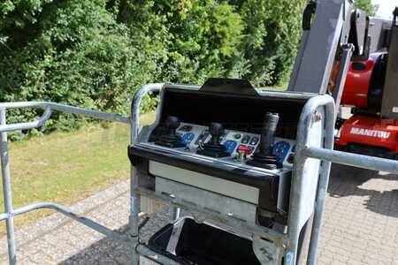 Teleskopická plošina 2017  Manitou 180ATJ 2E3 (8)