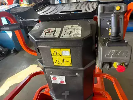 Ekspeditionsvogn 2019  JLG 10MSP (2)