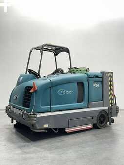 Súrológép 2018  Tennant M30 (1)