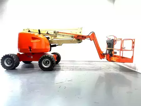 Gelenkteleskopbühne  JLG 450AJ (3)