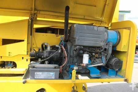 Teleskopbühne 2012  Genie S-45 (6)