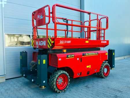 Plataforma Tijera 2022 Magni DS1218RT (1)