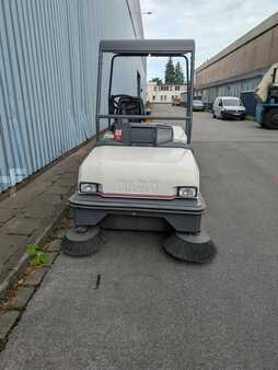 Varredores e aspirador a vácuo 2013  Dulevo 90 EH // Betriebsstunden 925h // Kehrbreite 1470 mm (1)