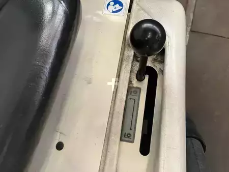 Seprögép - Tennant 6200 (5)