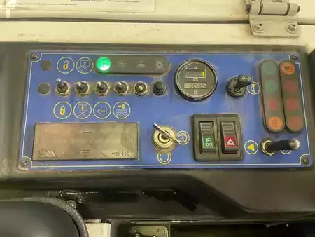 Máquina barredora aspiradora 2014  Dulevo 100 EH // Batterie 2023 (6)