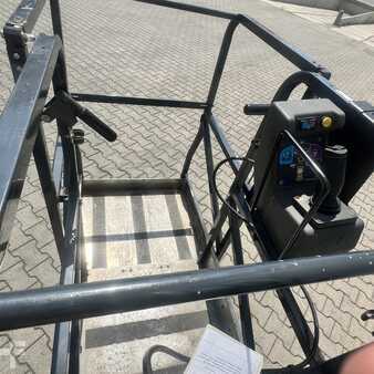 JLG 20MVL