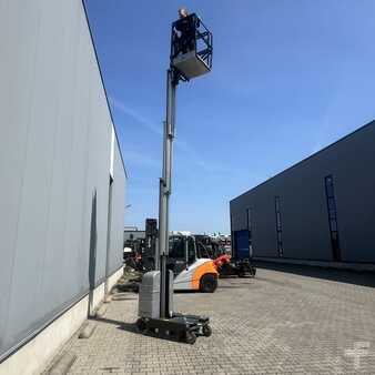 JLG 20MVL