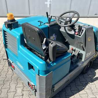 Ride On Vacuum Sweeper 2012  RCM S20 (8)