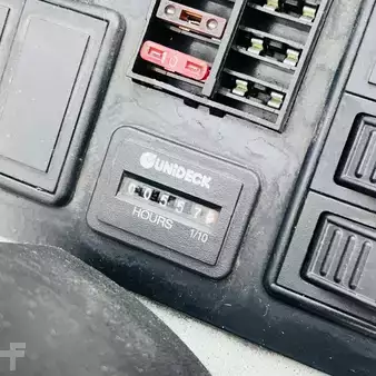 Spazzatrici aspiratrici uomo a bordo 2018  RCM OTTO E-TOP (8)