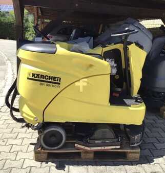 Stroj na drhnutí a vysávání - Kärcher BR 90/140 R (1)