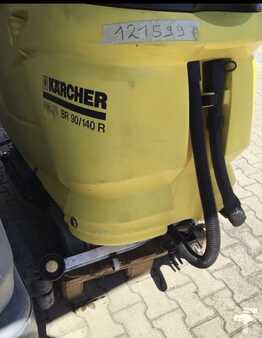 Stroj na drhnutí a vysávání - Kärcher BR 90/140 R (2)
