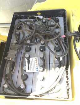 Stroj na drhnutí a vysávání - Kärcher BR 90/140 R (4)