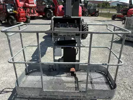 Kloubová pracovní plošina 2016  Manitou 180 ATJ RC (2)