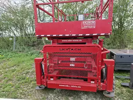 Scherenarbeitsbühne 2018  Skyjack SJ 8841 (2)