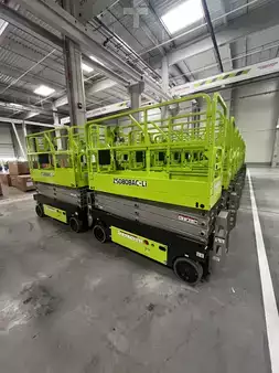 Plataformas articuladas 2026  Zoomlion ZA14J Articuletid Diesel 4WD 20piece NEW, 20db  új (7)