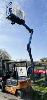 Articulating boom 1999 Genie Z45-25DCJ, SHTSz01., 16m, Good,  Available immediately from our Móri wareh (6)