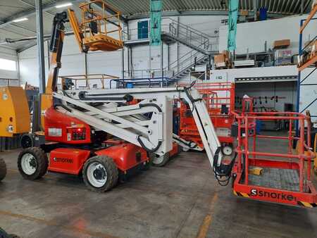 Articulated Boom 2011 Snorkel A46JE, 16,1m, SHTSz03., Good,  Available immediately from our Móri warehou (3)