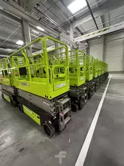 Levantamento tesoura 2026  Zoomlion ZS0808AC-Li, Li-ion, NEW, 8m/10m, OllósSzemelyEmelő (8)