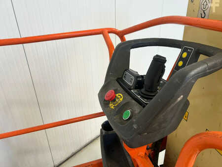Piattaforme aeree articolate  JLG Toucan 8E (3)