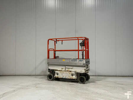 Scissors Lifts 2014  JLG 1930 ES (1)