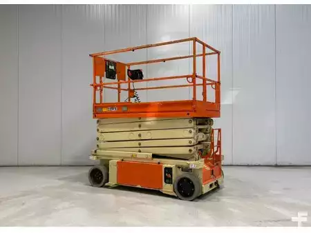 Scherenarbeitsbühne 2016  JLG 10RS (2)