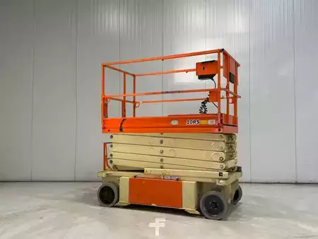 Scherenarbeitsbühne 2016  JLG 10RS (1)