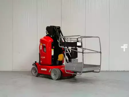 Kloubová pracovní plošina 2016  Manitou 100VJR (1)