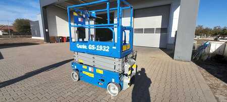 Pracovní plošina s nůžkovým zdvihem 2019  Genie GS1932 (3)