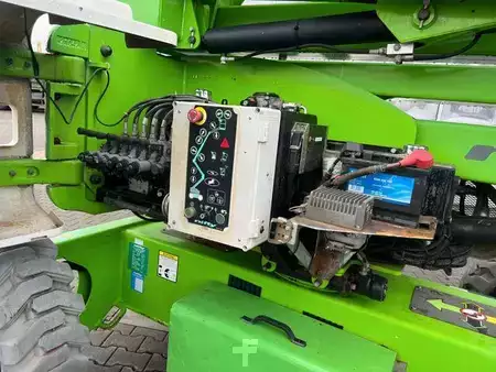 Articulated Boom 2014  Niftylift HR17 Hybrid 4X4 / 1.417h / 17m Arbeithöhe (18)