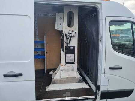 Egen körning 2016 Renault Master 2.3 dCi / KLUBB K32, 12,5m (11)