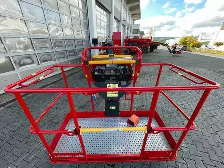 Kloubová pracovní plošina 2024  Magni EAB22RT 4x4 / 22m / nur 5h! / 2024 (11)