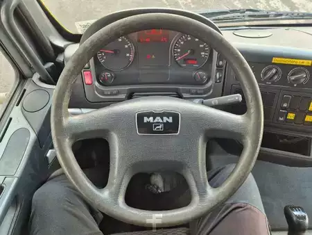 Plataforma sobre camión 2007  MAN TGL 8.150 4x2 Bison Palfinger TKA 30 (17)