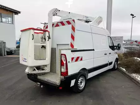Plošina na nákladním automobilu 2016  Renault Master 2.3 dCi / France Elevateur 121FCC, 12,5m (7)